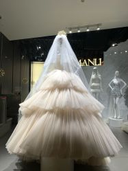 -MANLI BRIDAL婚纱