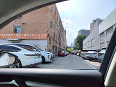 -北京祥龙博瑞汽车服务（集团）有限公司六分公司