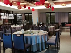 -静之湖湖畔餐厅