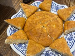 -乡土特色.冷锅鱼.牦牛肉汤锅