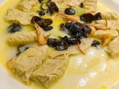 -百鸟朝凤宴会中心