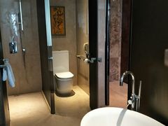 -广州天河希尔顿酒店