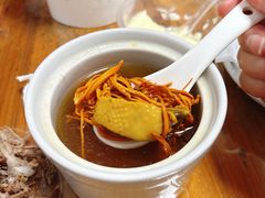-味为先光明乳鸽(光明总店)