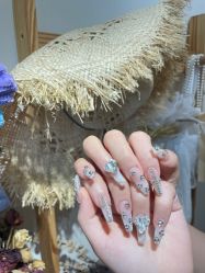 -NEW LOOK-绿麓 · 美甲美睫脱毛工作室