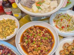 -老太婆饭店·头牌卤鸭·桐庐老味道(朝霞店)