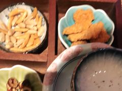 -梅间堂茶馆(绿地缤纷城店)