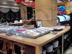 -上海皇廷花园酒店·西餐厅·自助餐