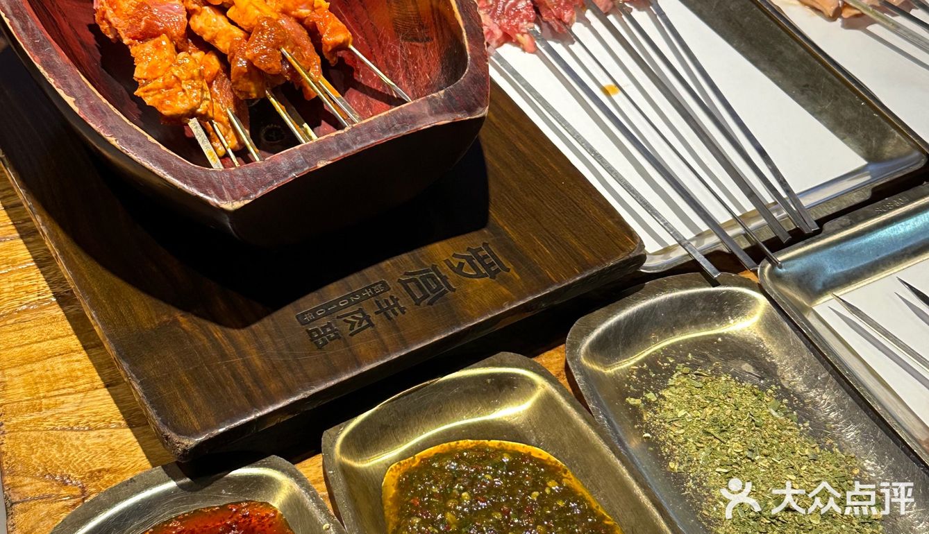 来延吉吃烤串🍢指定是少不了的他家“罗宫串店”