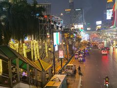 -曼谷湄南河畔华美达广场酒店