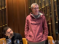 -新荣记(BFC外滩金融中心店)