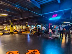 -极限PLAY运动娱乐新世界·团建派对表演休闲馆·室内高空游乐园