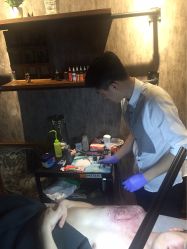 点击看大图 -鳌首刺青纹身 穿孔饰品店