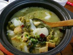 -周鱼小馆石锅酸菜鱼(活力汇店)