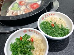 -宏姐串串香(征仪路店)