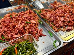 -席娜卡琳火车铁道夜市