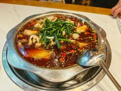 -乡土特色.冷锅鱼.牦牛肉汤锅