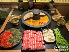 -晓宇重庆火锅(西安荟聚店)