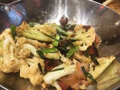 -万重锦·人文川菜馆(骡马市店)