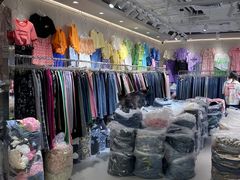 -广州白马服装市场