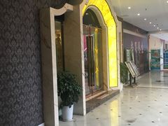 -尚足影院式足疗·住宿·美食(解放碑店)