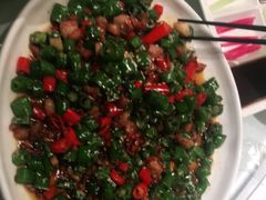 -雀蓝川菜(奥体广场店)