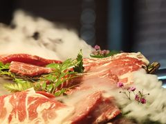 -铭牛烧肉·和牛海鲜自助(高新月牙湖店)