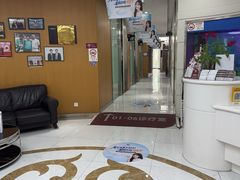 -雅悦齿科(顾村公园店)