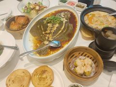 -万龙洲海鲜(大兴绿地缤纷城店)