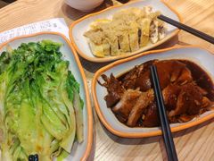 -瑞霖·隆江猪脚饭