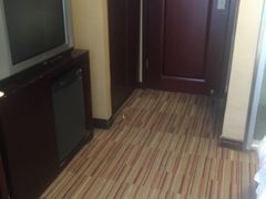 -上海徐汇瑞峰酒店