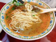 -金杨拉面王小吃面馆·牛三宝面·红烧牛肉粉