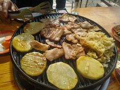 -石记老北京炙子烤肉(松园店)