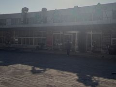 -红栌温泉山庄生态美食餐厅