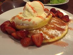 Pancake-Pancakes on the rocks(Darling Harbour)