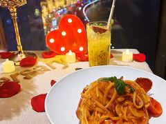 -Da Ivo哒伊沃意大利魔镜餐厅(外滩店)