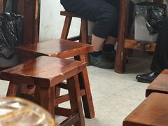 -宝瑞门钉肉饼店