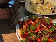 -肖四女乐山跷脚牛肉(世博源店)