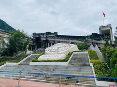-四川汶川特大地震漩口中学遗址