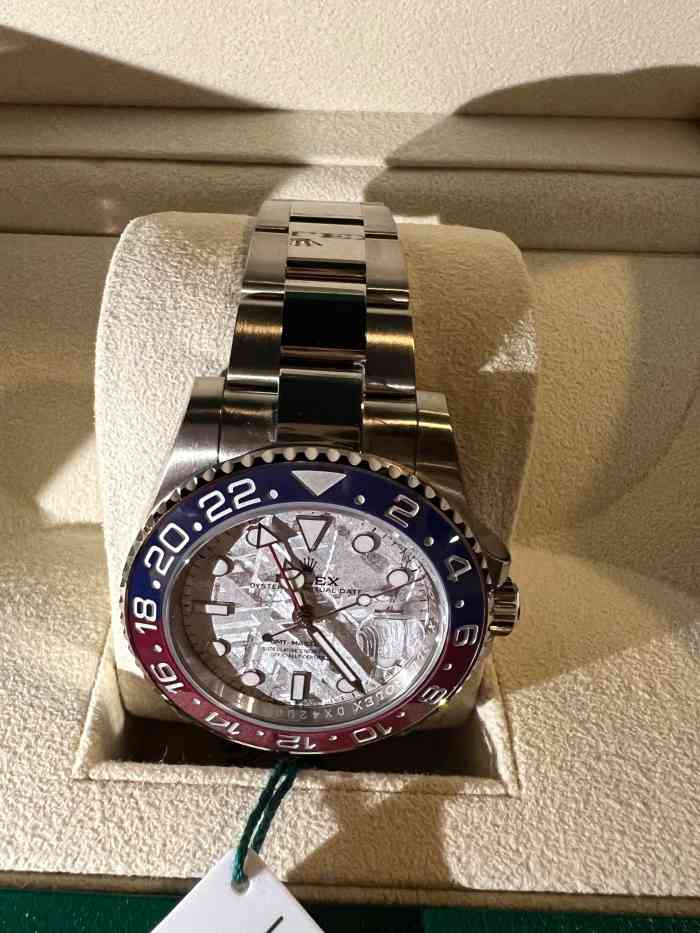 劳力士&帝舵(南京西路店)-"第一块机械表6015,入了一块rolex 2.