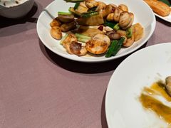 蘑菇炒冬笋-新荣记(南京西路店)