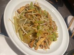 -闫府私房菜·老字号(恒隆店)