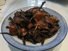 土罐煨花肉-芙蓉凰花园酒楼