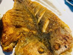 -赶海部落海鲜城(海阳路店)