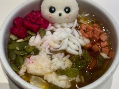 熊猫甜品-麻六记(新天地店)