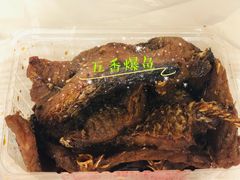 -梅记大块头爆鱼店(乍浦路店)