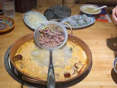 -洱火云南酸菜牛肉火锅(石景山当代商城店)