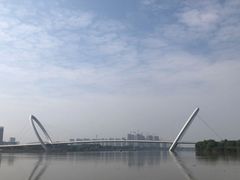 -南京眼步行桥
