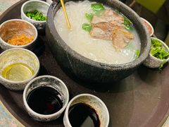 牛肉饵丝-浩海火燒雲傣家菜(静安芮欧店)