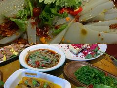 -隔壁老王·家常云南菜(花巷店)