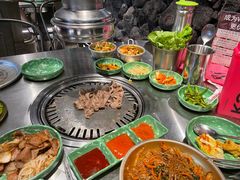 -欧巴炭烤肉오빠숯불구이(南京东路店)